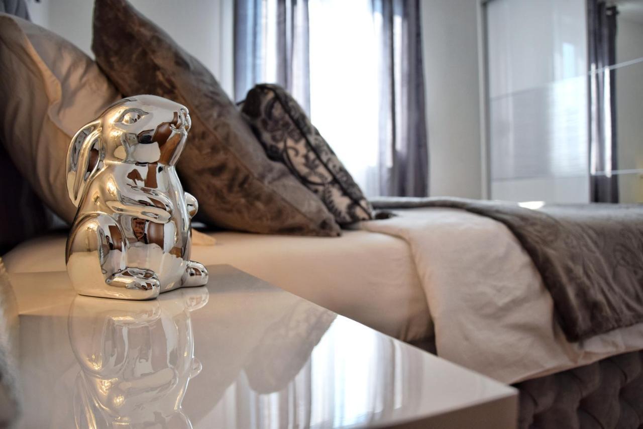 Luxurious Apartment Majda, 2 Bathrooms And Free Parking Split Zewnętrze zdjęcie
