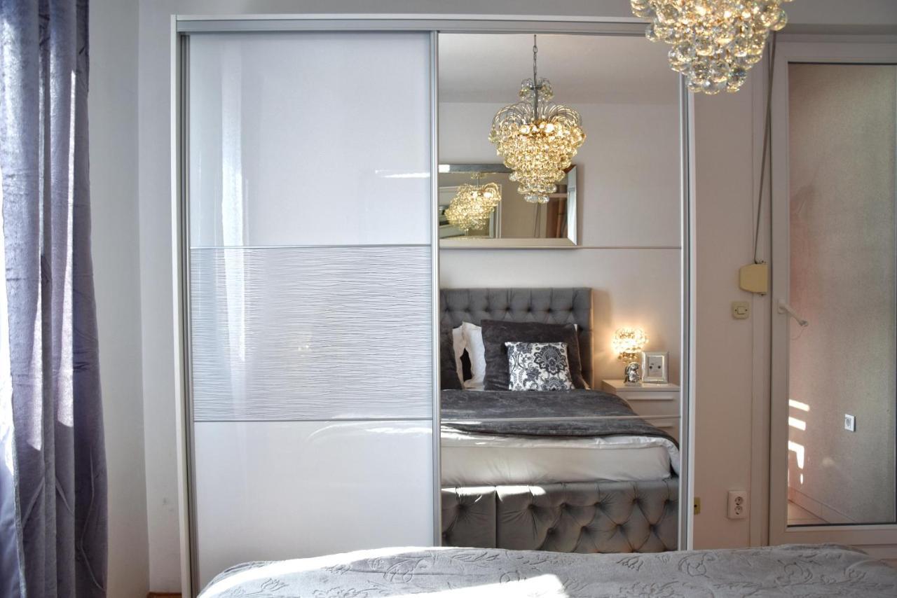 Luxurious Apartment Majda, 2 Bathrooms And Free Parking Split Zewnętrze zdjęcie